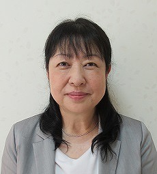 永原郁子氏